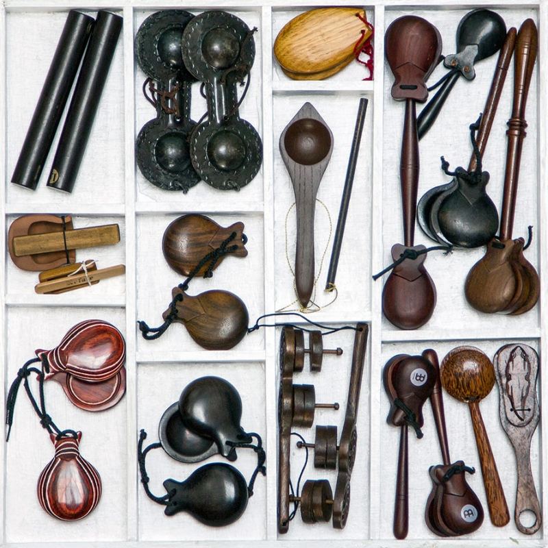 CASTANÞUELAS-CAJA-9-60x60